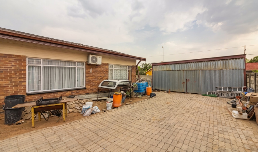 3 Bedroom Property for Sale in West Park Free State